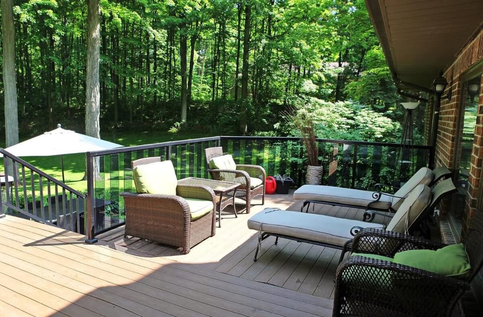 Luxury Countryside Forest Villa Villa in Whitchurch-Stouffville