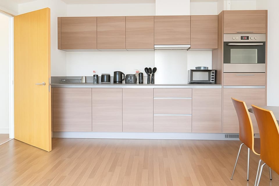 Cozy 2 bedroom Apartment neat 02, central London Apartment in London