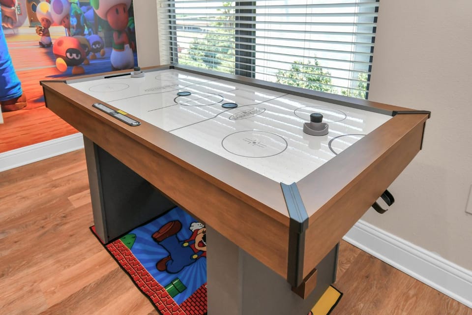 The Super Mario Bros Movie - 2BR-NRG-Med Center-Galleria Apartment in Houston