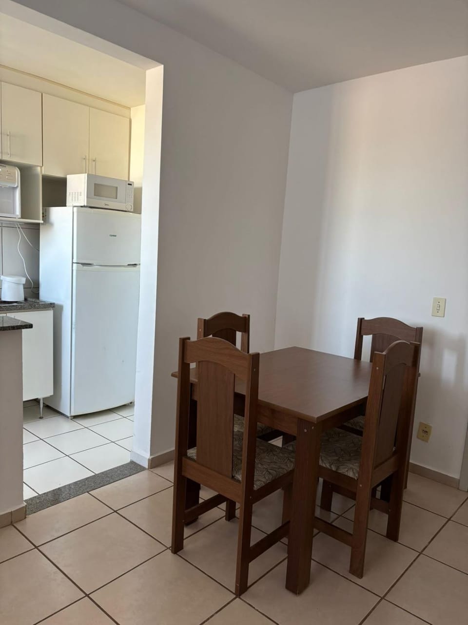 Apartamento completo 2 quartos sendo 1 suite Apartment in Franca