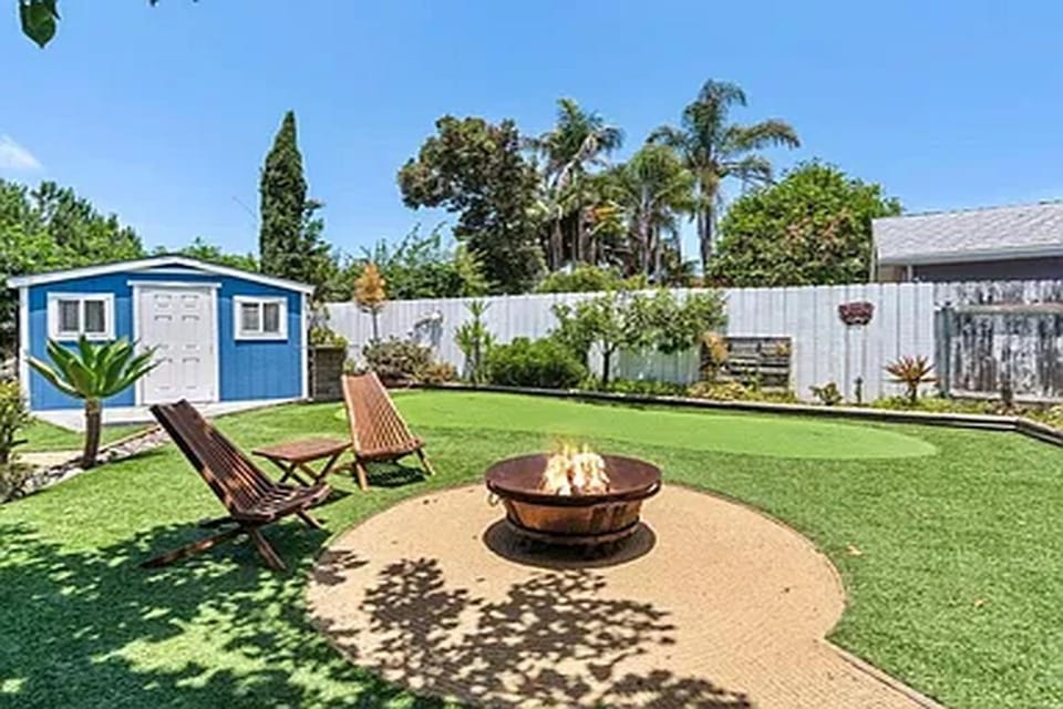 Inner courtyard view