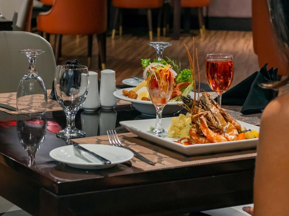 Restaurant/places to eat