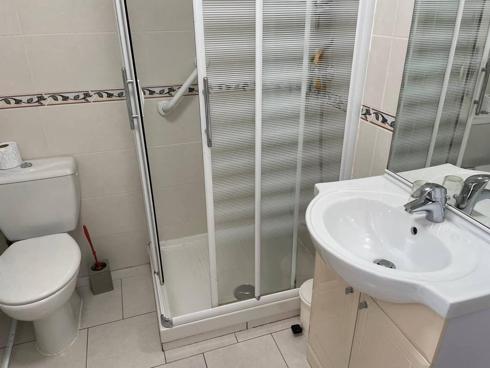 F1 Confortable avec Loggia à Balaruc-les-Bains - FR-1-680-44 Apartment in Balaruc-les-Bains