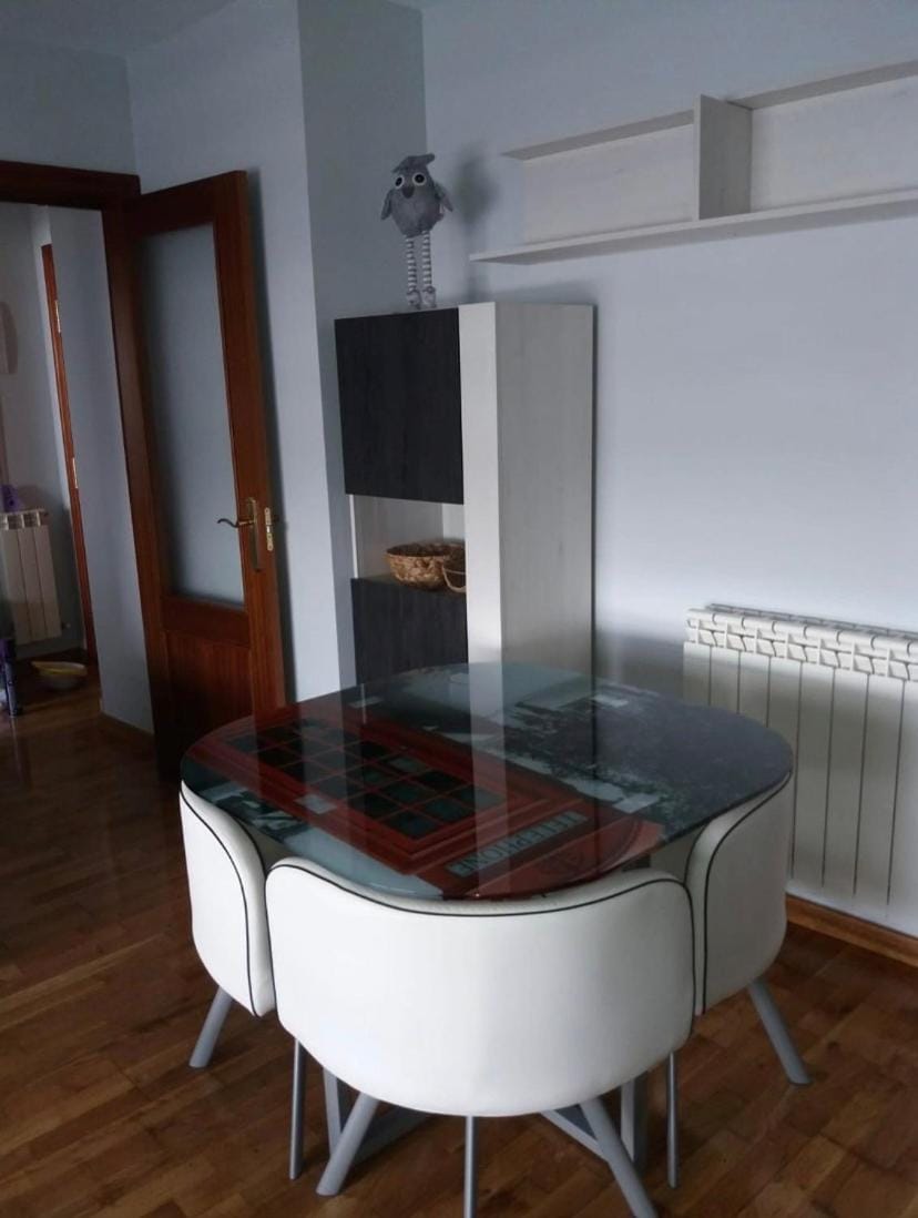 Apartamento Miralrio Apartment in La Rioja
