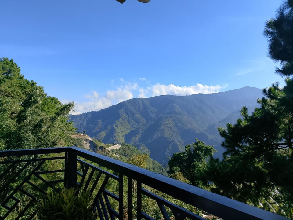 Nearby landmark, Day, Natural landscape, Balcony/Terrace, Mountain view