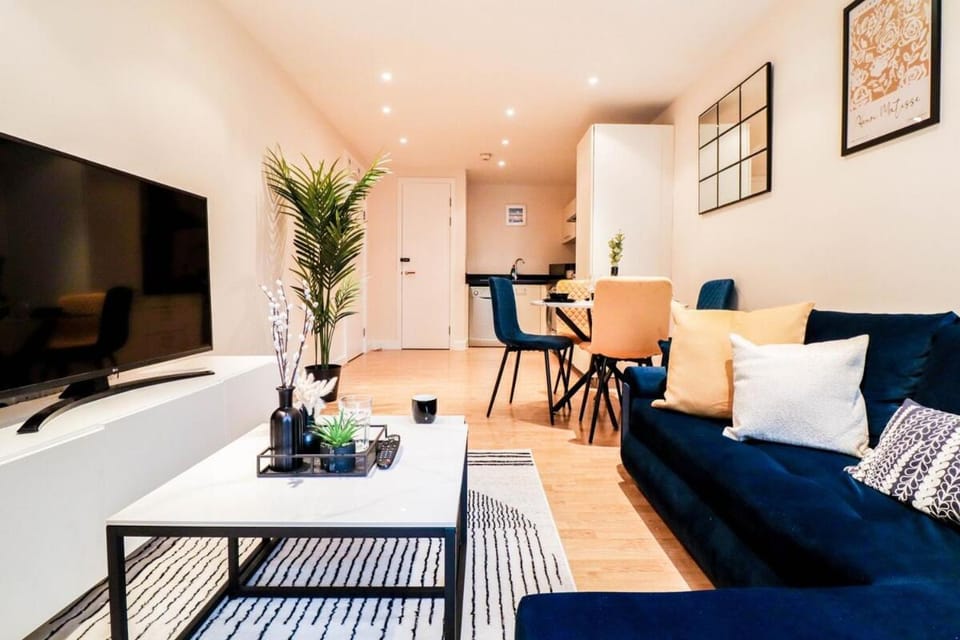 Stunning Canary Wharf Flat-5 mins from tube station Apartment in London
