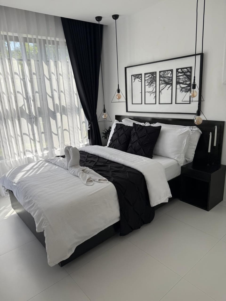 Bed, Photo of the whole room
