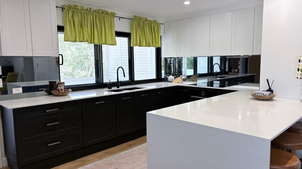 Best on Boronia - steps from downtown Sawtell Apartment in Middle Arm