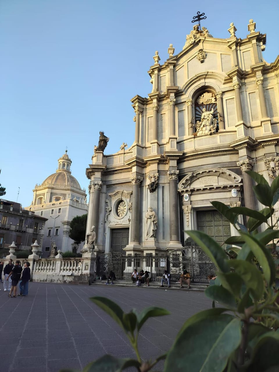 Nearby landmark, Day, Place of worship, Landmark view, Location