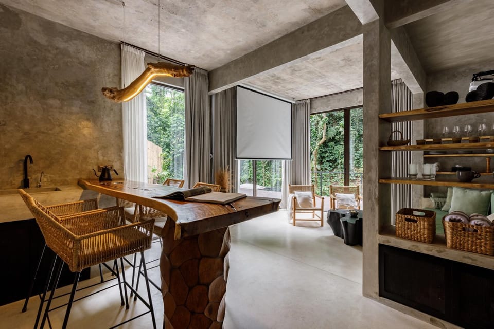 Kitchen or kitchenette, Living room, Seating area, Dining area