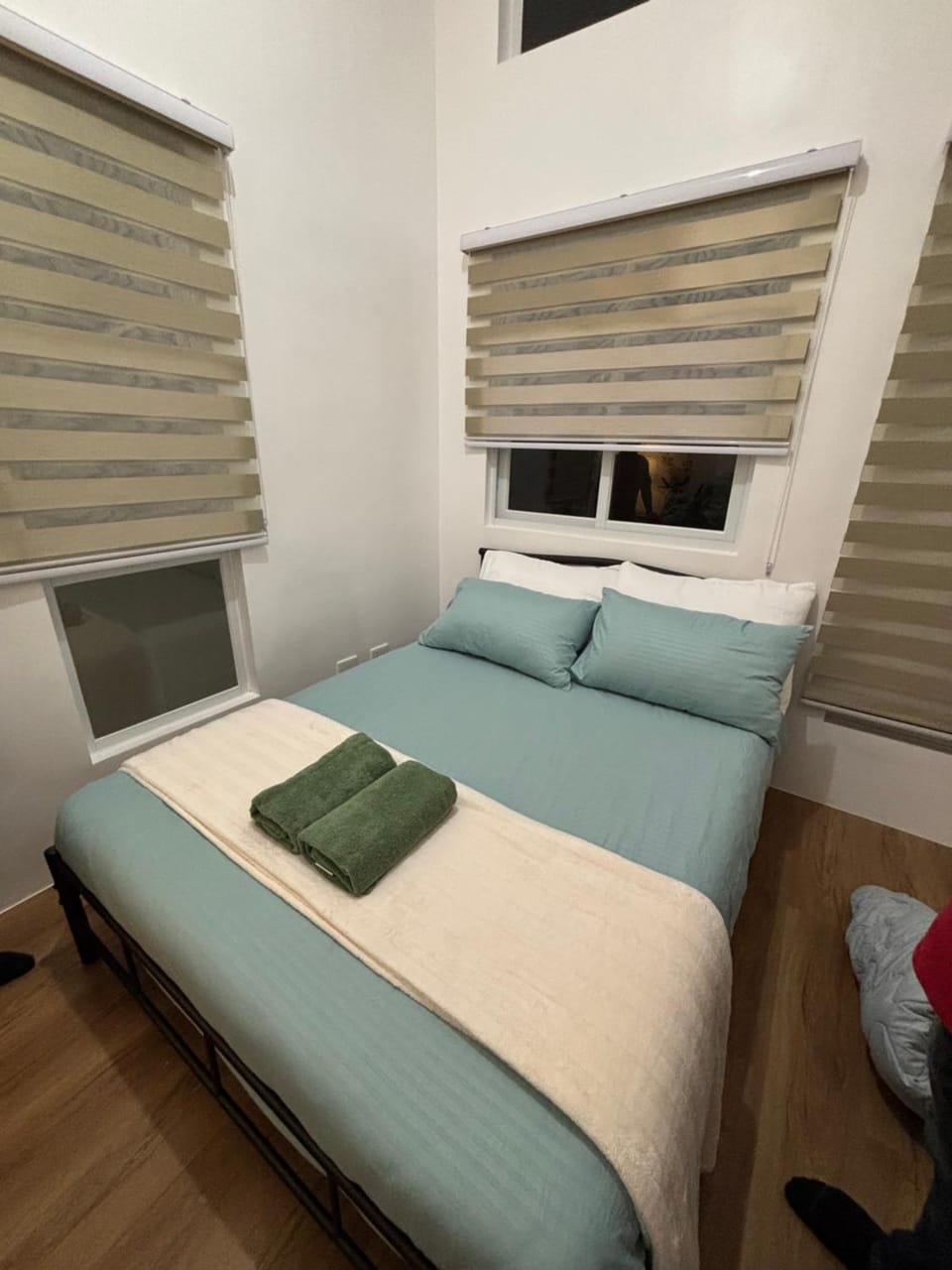 Davao Airport Holiday home- Sleeps 8 -ALPA Rentals House in Davao City