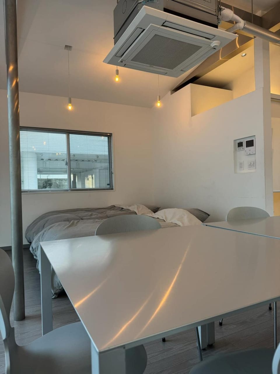 Photo of the whole room