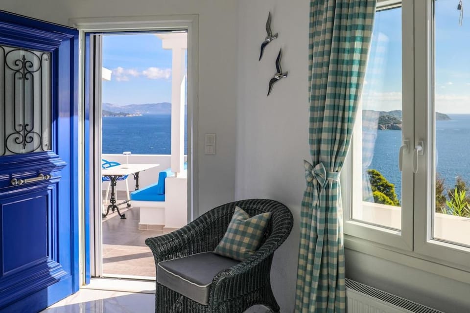 Mediterranean Beauty Apartment in Sporades, Greece
