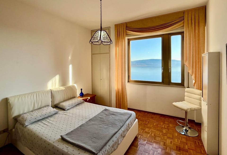 Gemelli al Lago Apartment in Arona