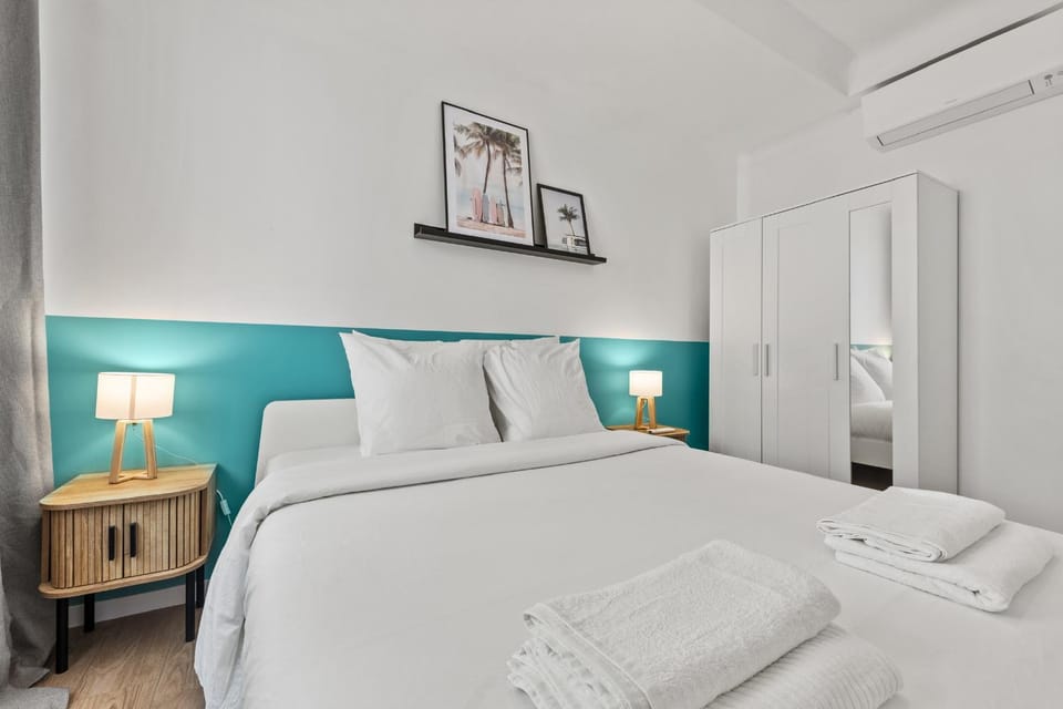 Beautiful and Cozy 3 bedrooms in Antibes Apartment in Antibes
