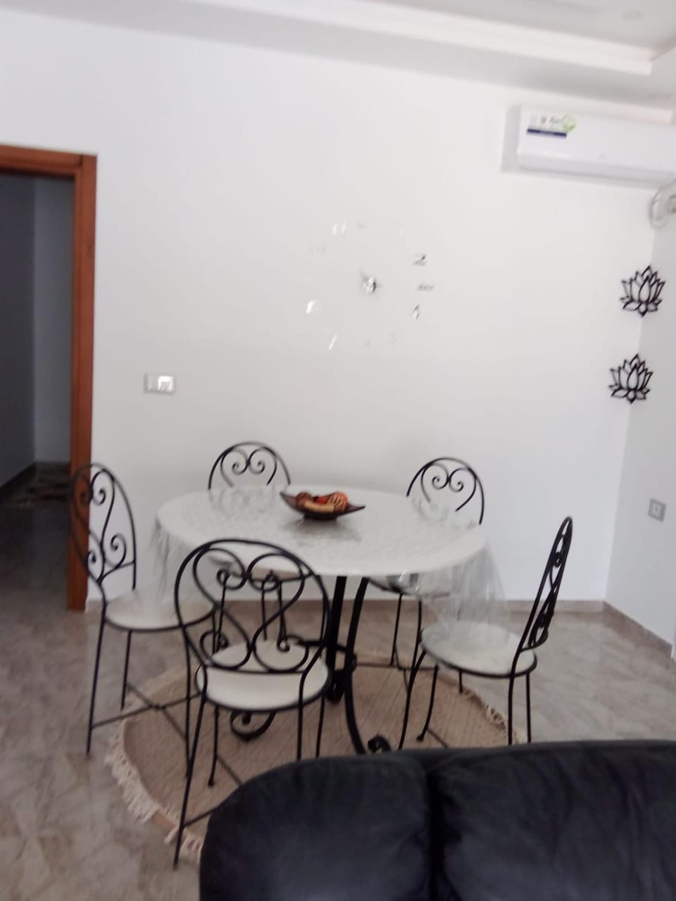 Seating area