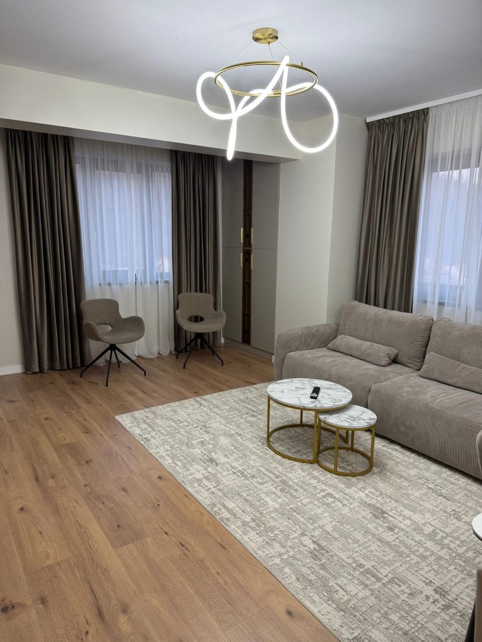 Sole Central Apartment Apartment in Romania