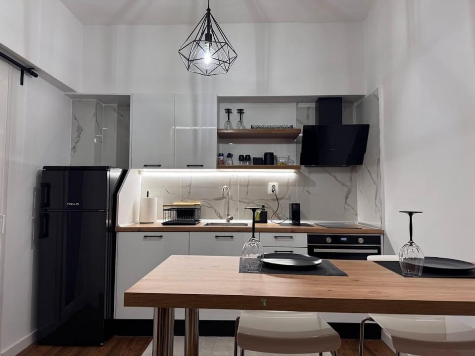 Kitchen or kitchenette, stove