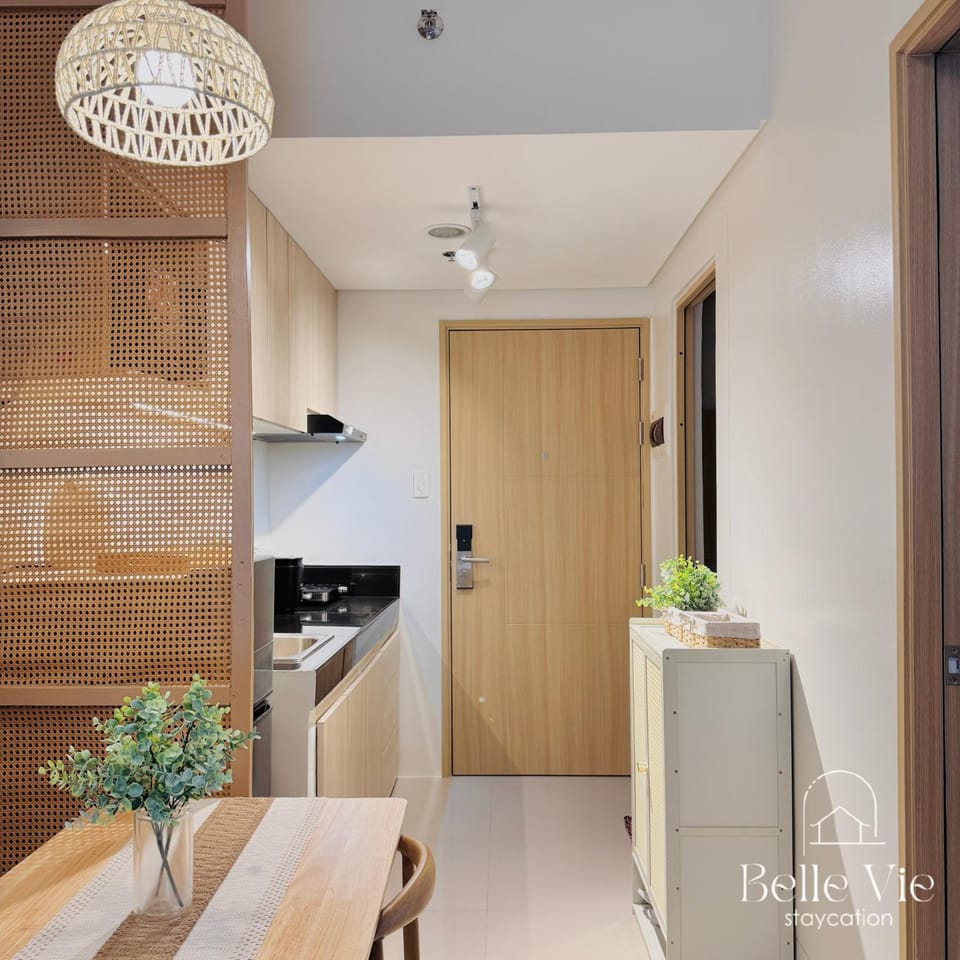 Belle Vie Staycation at Vine Residences Cozy, Aesthetic and Relaxing Stay Apartment hotel in Quezon City