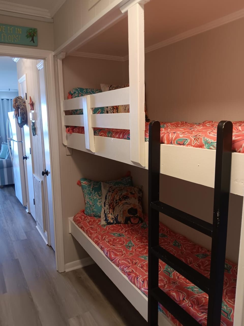 bunk bed