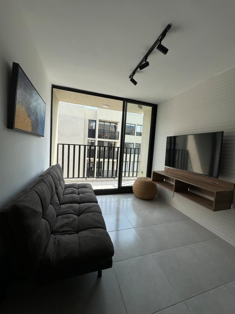 Communal lounge/ TV room, TV and multimedia, Living room
