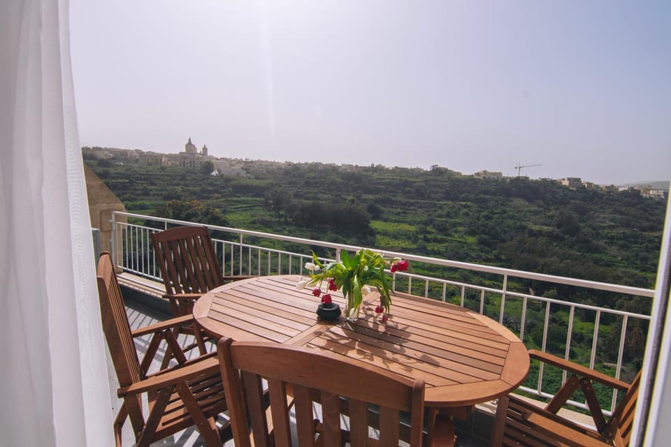 The Valley Collection - Suite A17 Apartment in Malta