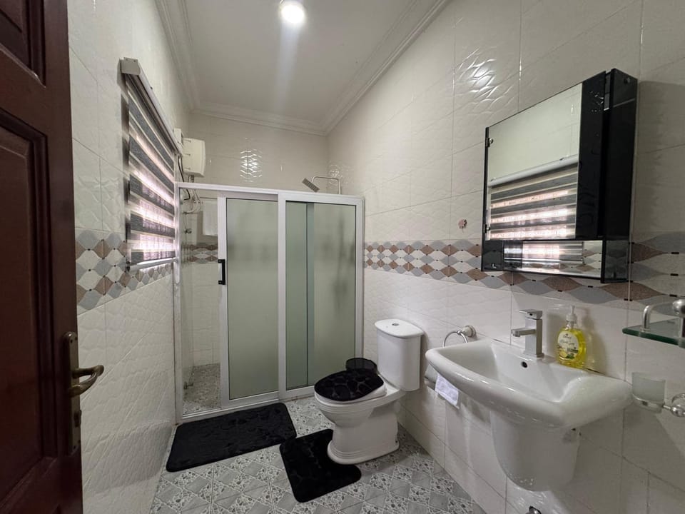 Jedric Executive Home Apartment in Accra