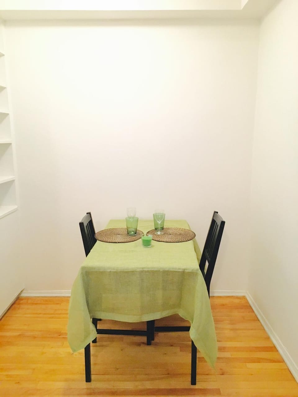 Stylish Montreal Apartment Comfortable Stay in the Golden Square Mile Apartment in Montreal