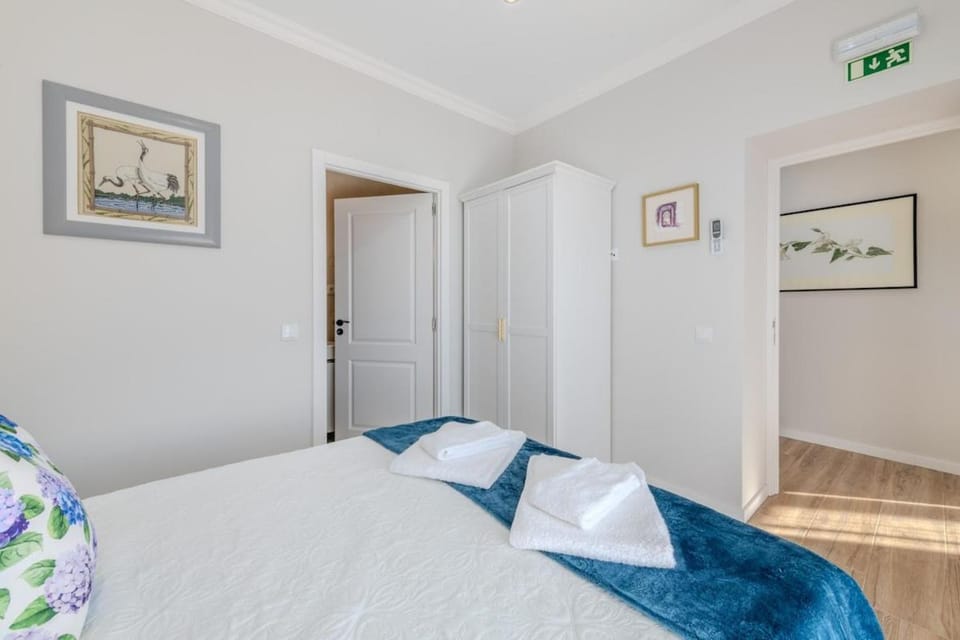 Quinta Ribeira do Arade House in Faro District