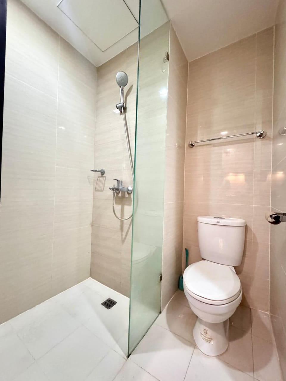 Shower, Toilet, bidet