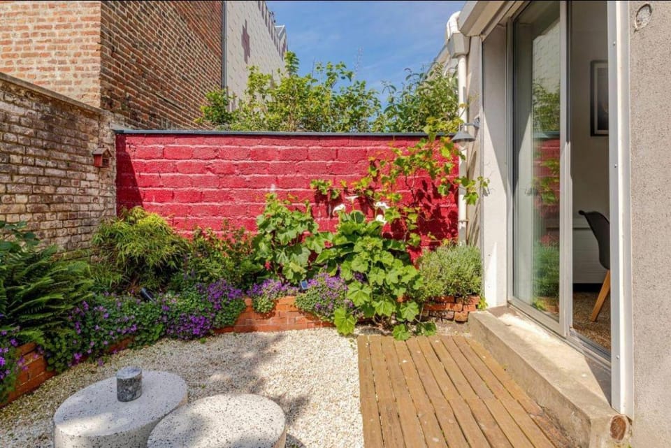Garden, Balcony/Terrace