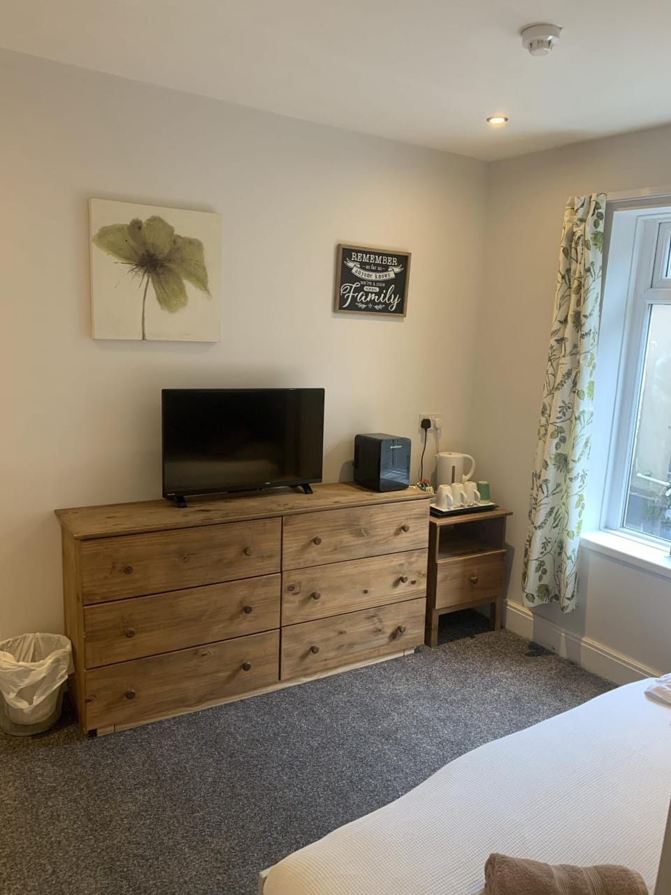 Camelot Seafront Hotel Bed and Breakfast in Blackpool