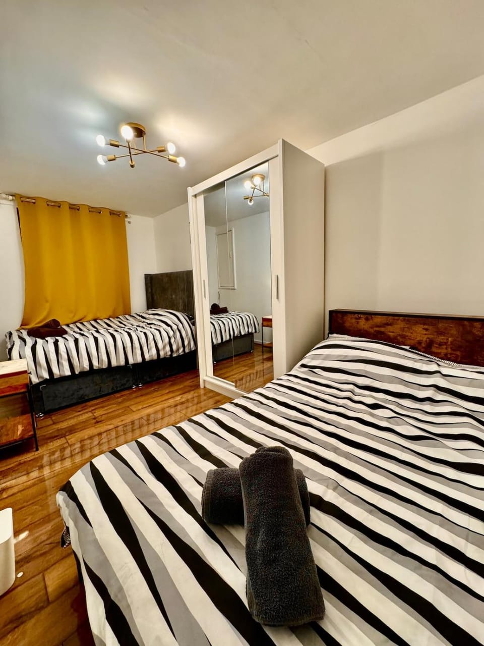 Bed, Photo of the whole room, Bedroom, wardrobe