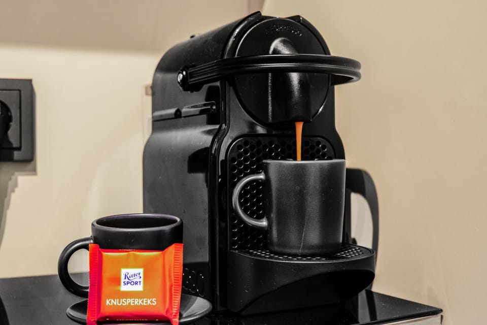 Coffee/tea facilities, Kitchen or kitchenette