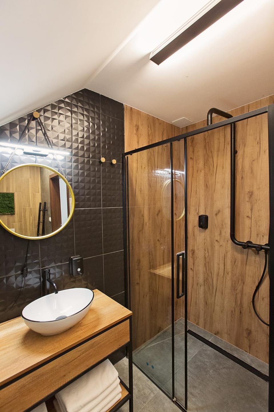 Shower, Bathroom
