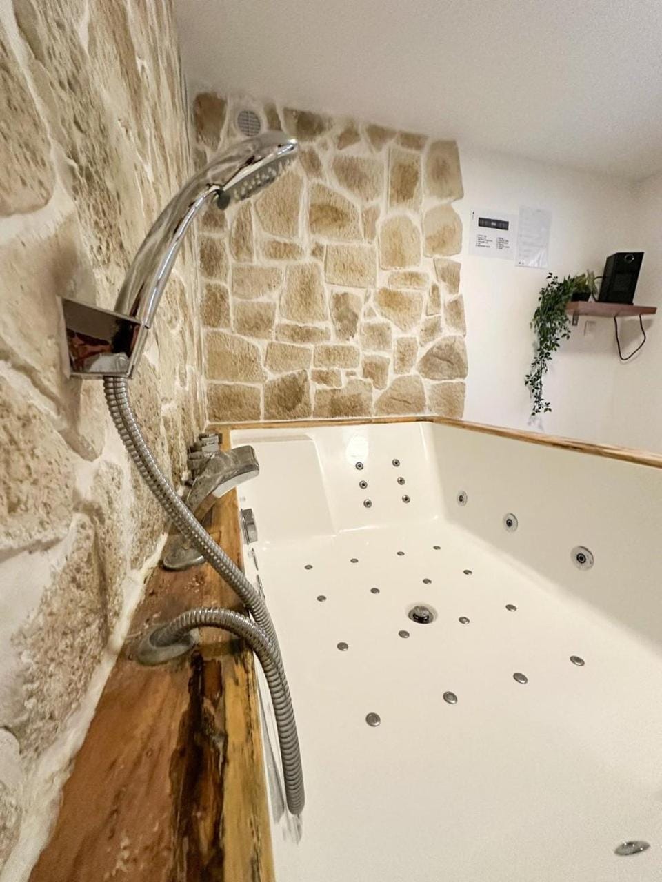 Cocon détente & Jacuzzi(Balnéo) House in Dieppe