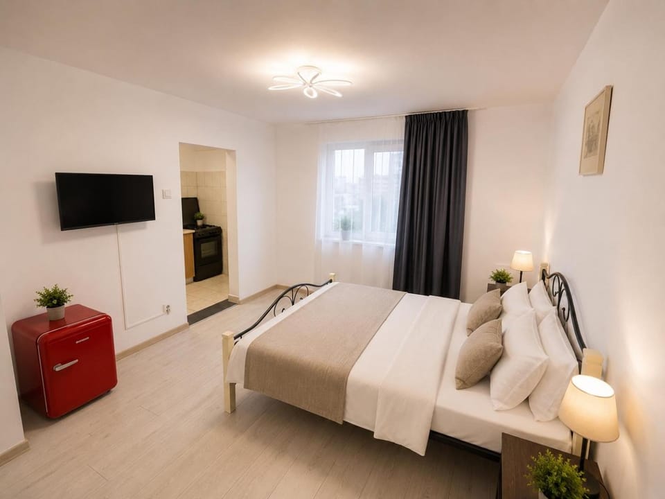 Bed, TV and multimedia, Photo of the whole room