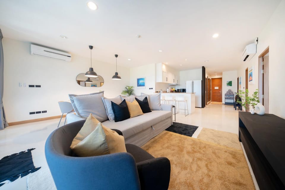 3BR Suite Surin Beach Phuket - Near 2 beaches Apartment hotel in Choeng Thale