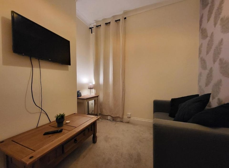 Park Lane House Workstays UK House in Darlington