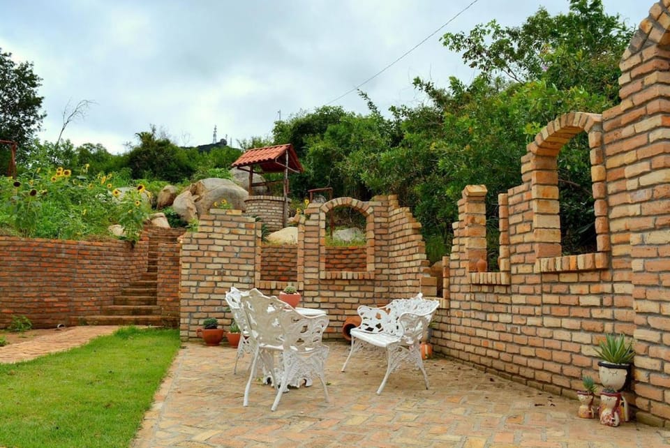 Patio, Day, Garden, Garden view, Landmark view