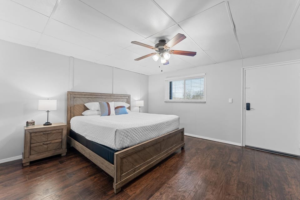 SC12- Silver Cove 12 condo Apartment in Indian Point