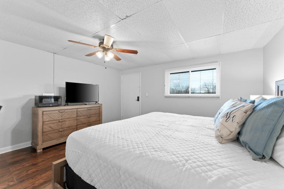 SC9- Silver Cove 9 condo Apartment in Indian Point