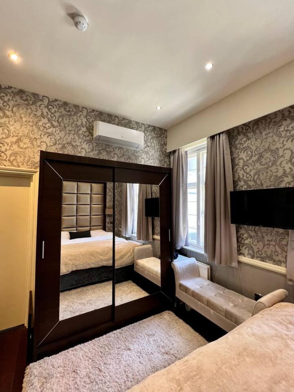 The Leonard Apartments Apartment in City of Westminster
