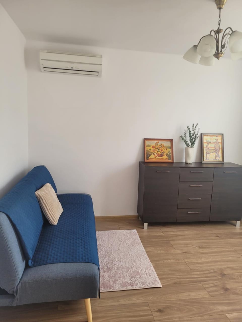 Pereca 2, air conditioning, parking Apartment in Warsaw