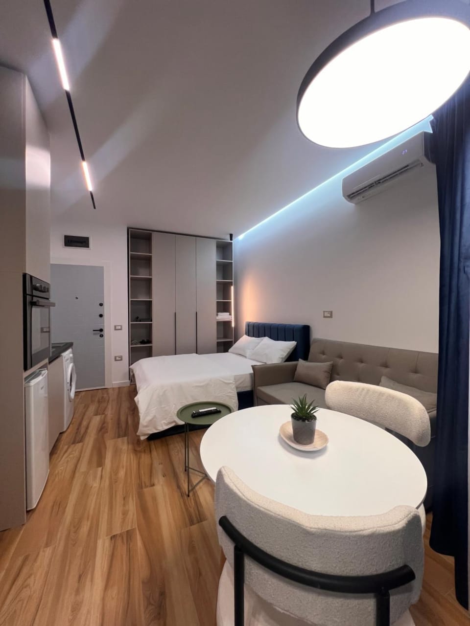 Mery Apartments City Center Tirana Bed and Breakfast in Tirana