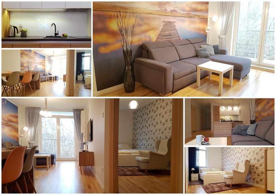 Kitchen or kitchenette, Living room, Seating area