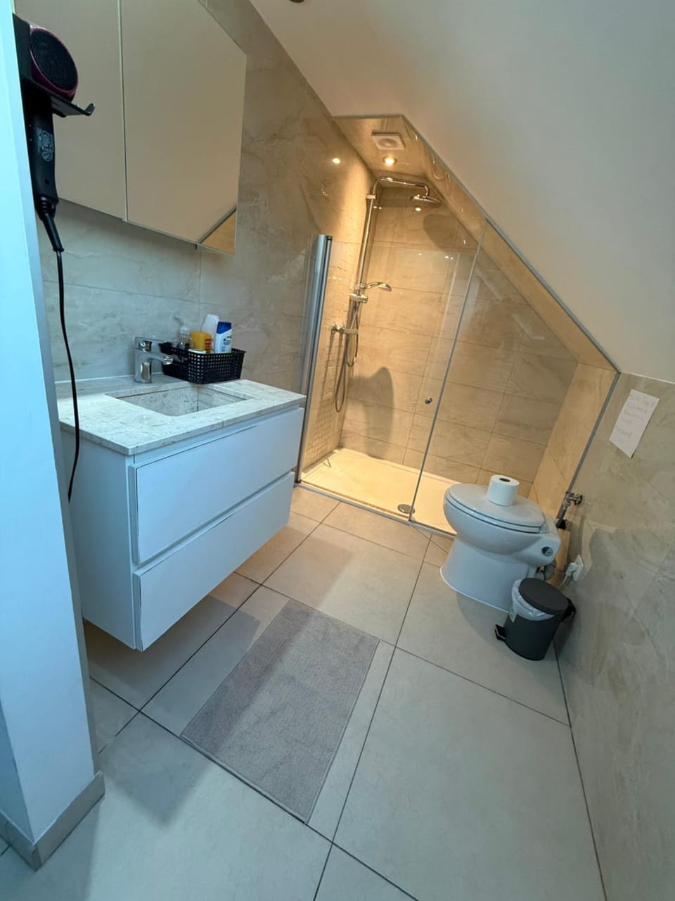 The Beautiful White Villa Bed and Breakfast in Flanders