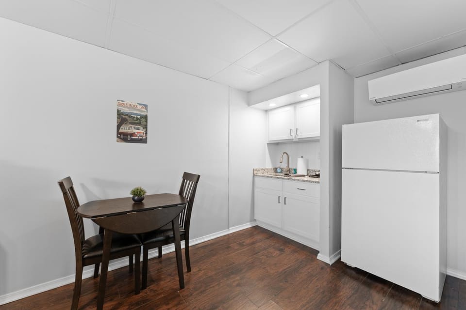 SC8- Silver Cove 8 Apartment in Indian Point