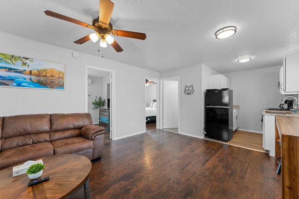 SC17- Silver Cove 17 condo Apartment in Indian Point