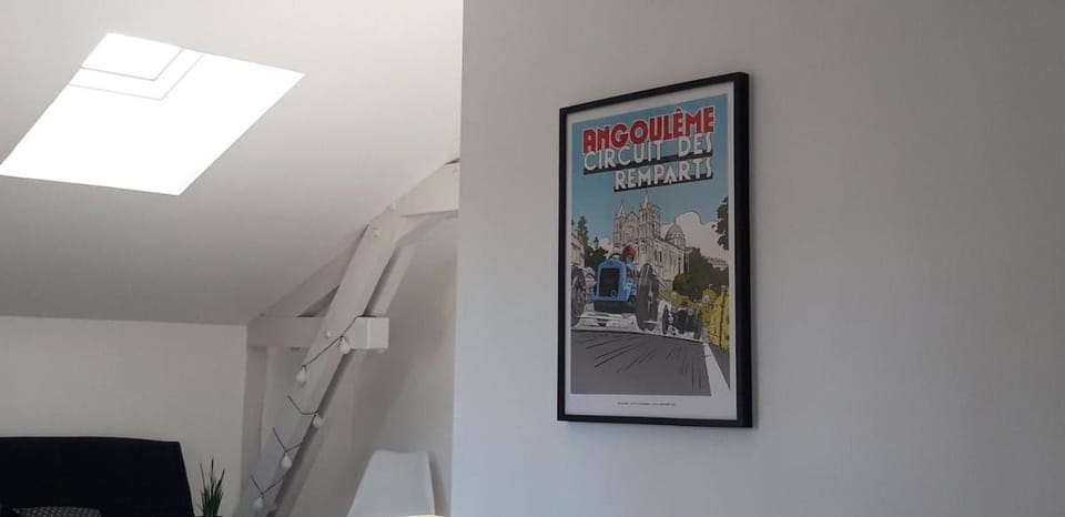 Studio de charme entièrement rénové Apartment in Nouvelle-Aquitaine